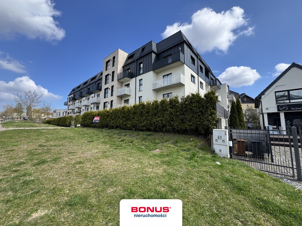 Luksusowy apartament z ogródkiem na Warszewie (30)