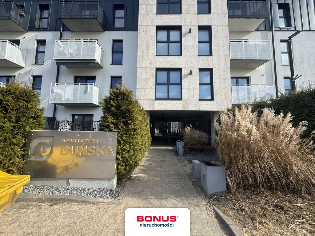 Luksusowy apartament z ogródkiem na Warszewie (29)