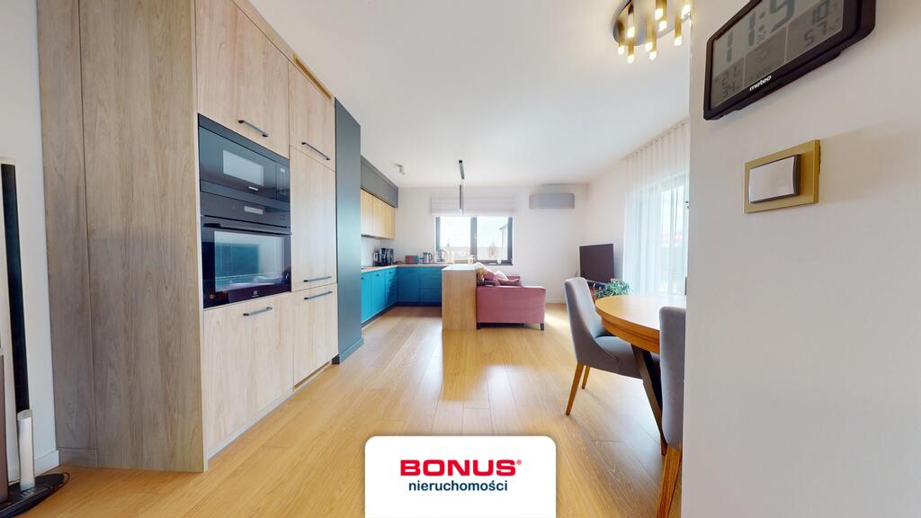 Luksusowy apartament z ogródkiem na Warszewie (2)