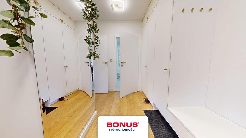 Luksusowy apartament z ogródkiem na Warszewie (20)