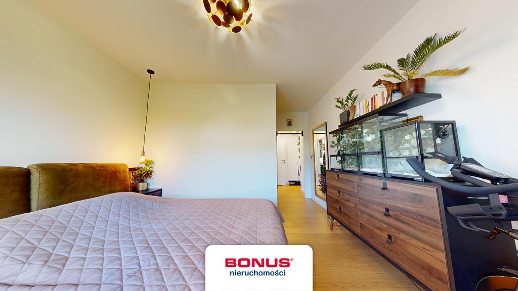 Luksusowy apartament z ogródkiem na Warszewie (10)