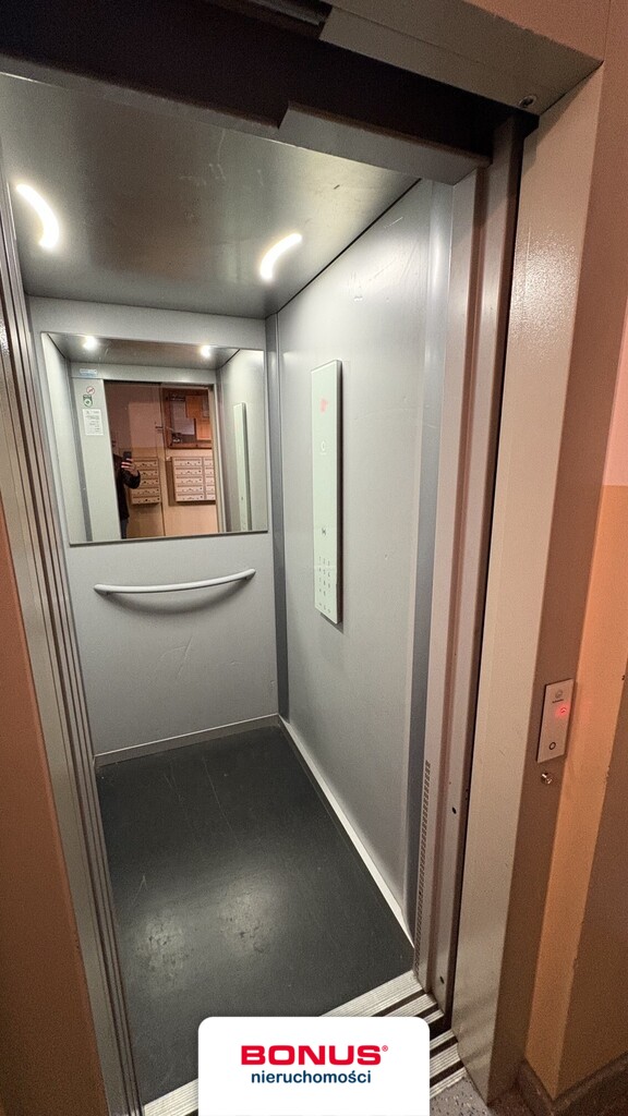 Top lokalizacja- 2 pokoje , winda, balkon, piwnica (16)