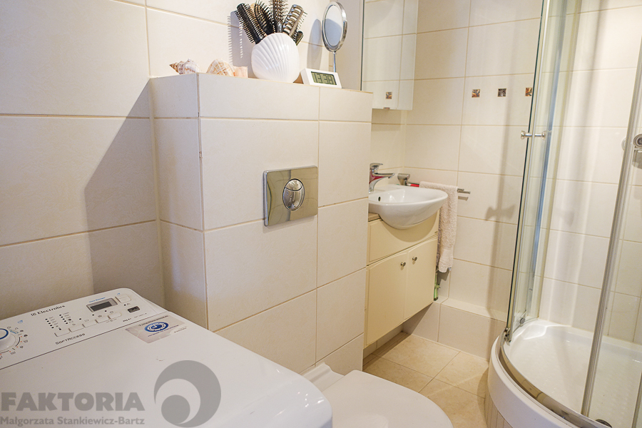 Pomorzany 2 pokoje 38 m2 2200+700 (24)