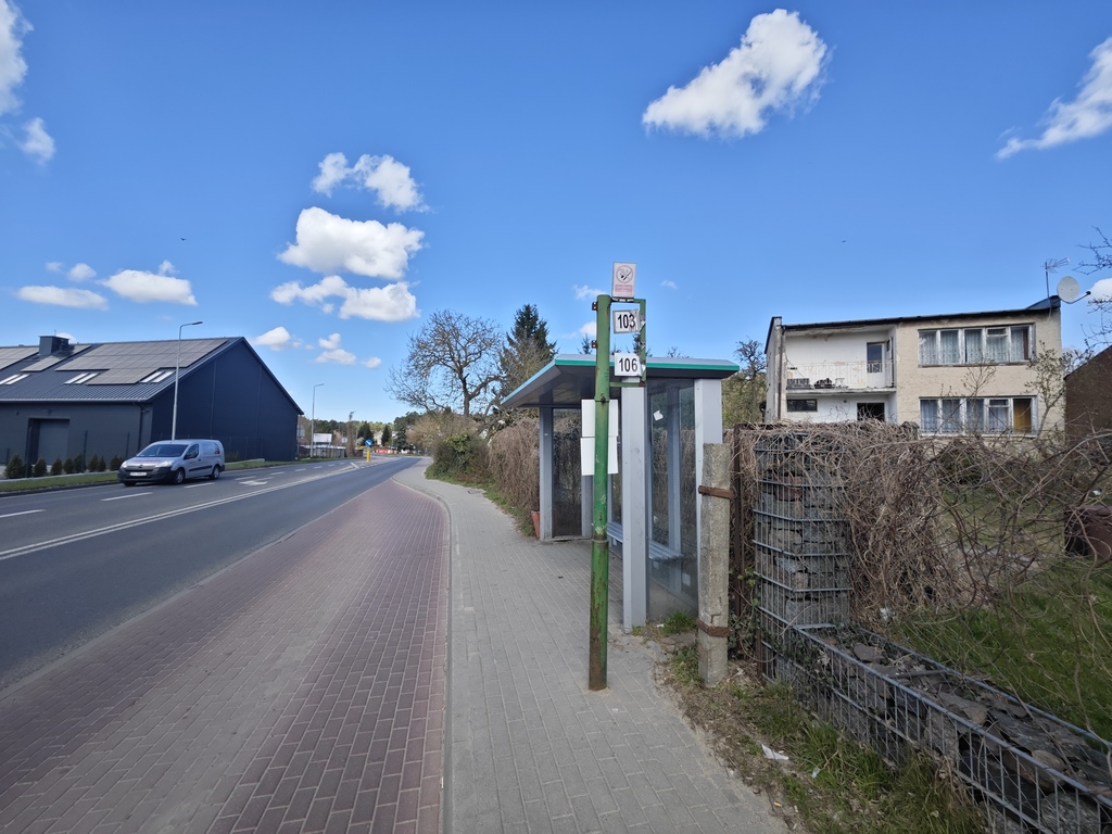 Pilchowo, działka 1627m2, dom, przy głównej drodze (5)