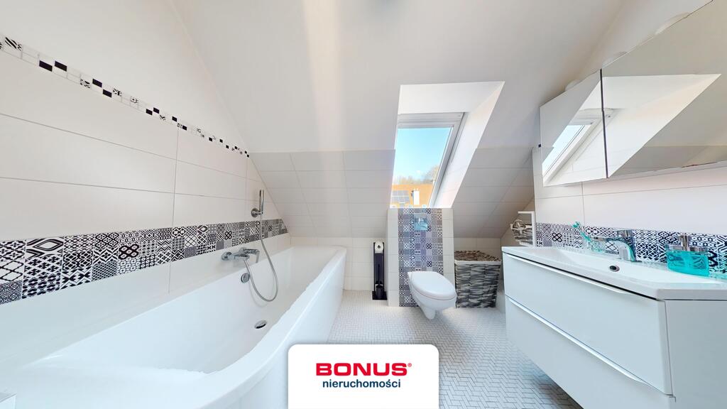 Gumieńce komfortowy 4 pok. apartament z garażem (14)