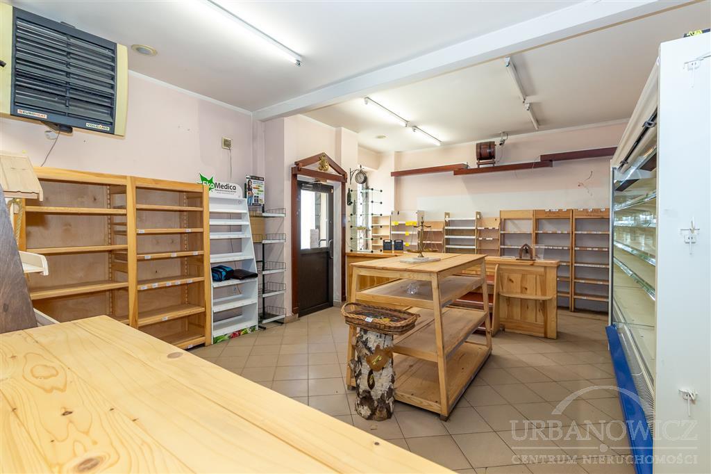 Lokal użytkowy, parter przy ul. Modrzejewskiej. (4)