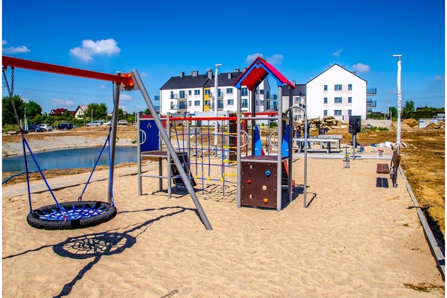 Warszewo, 60m2 z ogródkiem przy stawie (1)