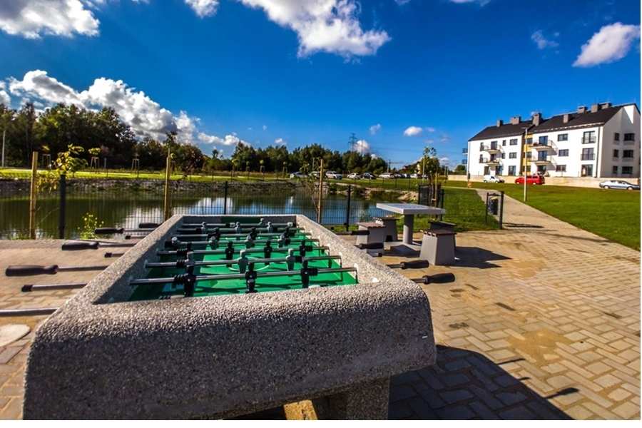 Warszewo, 60m2 z ogródkiem przy stawie (3)