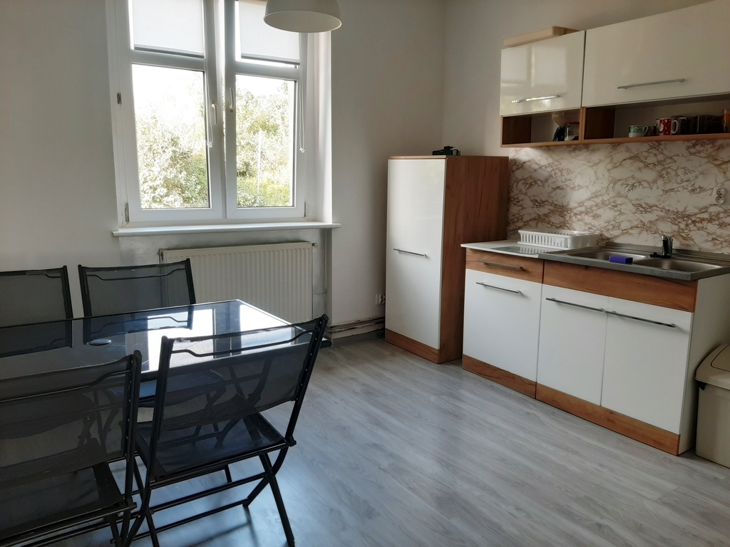 Police, mieszkanie dla pracowników (2)