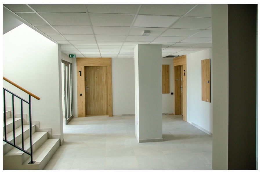 Warszewo, trzy pokoje, duży balkon, staw (8)