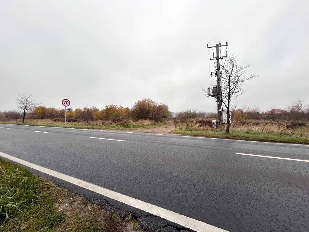 Działka komercyjna. Rewelacyjna lokalizacja! (1)