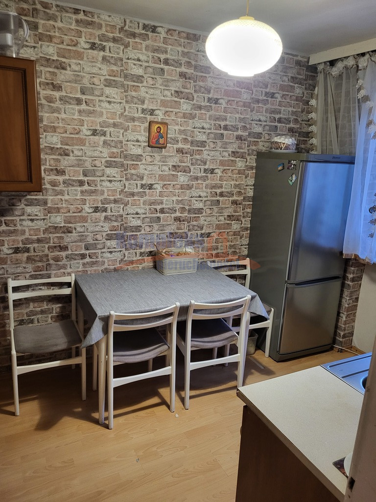 Dom wolnostojący  położony na Gumieńcach. (2)