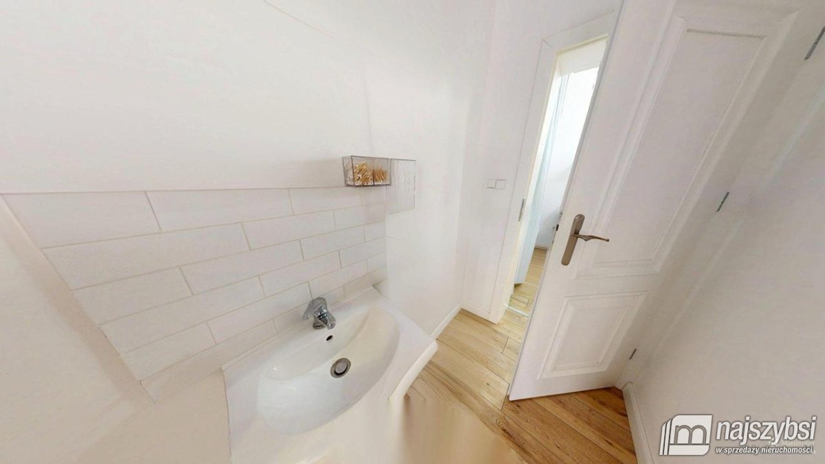 Gryfice - mieszkanie 4 pokojowe z ogródkiem PARTER (14)