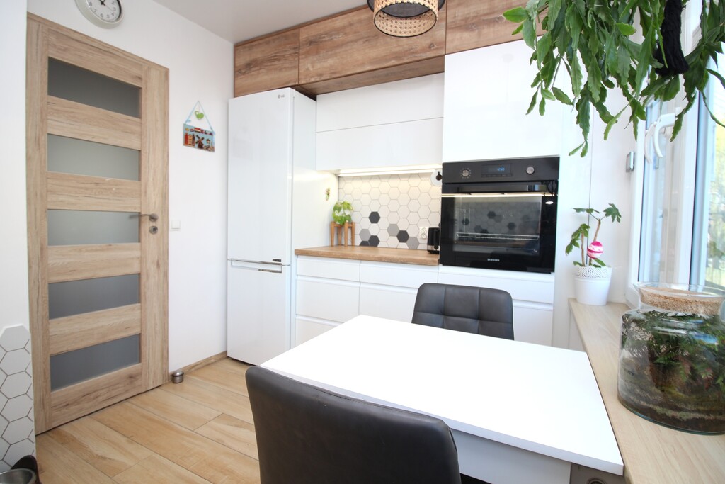 Osiedle Chopina - widne trzypokojowe mieszkanie (15)