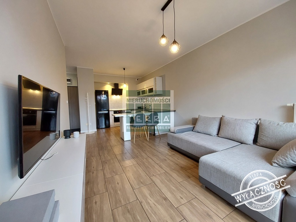 Dwa pokoje z ogródkiem i komórką lok. (2)