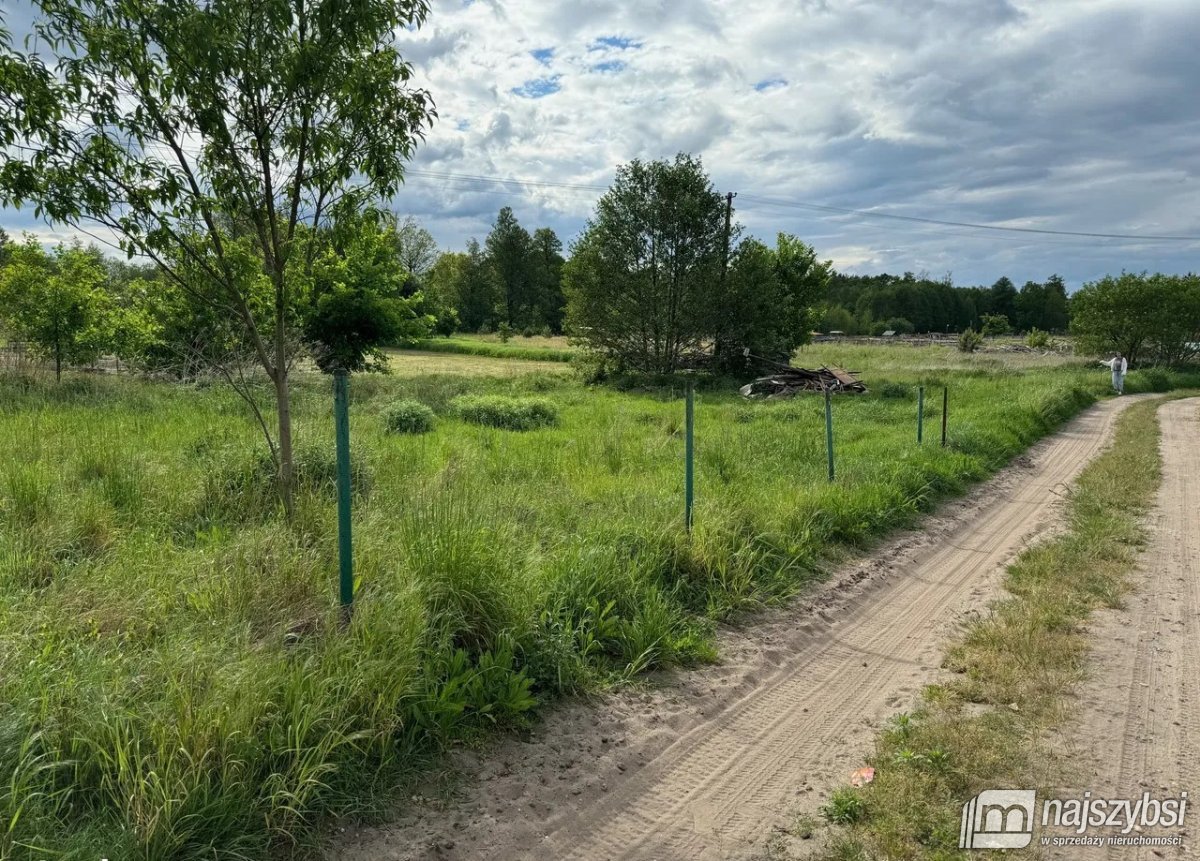 Rudnica - działka 1723 m2  z projektem budowlanym (1)