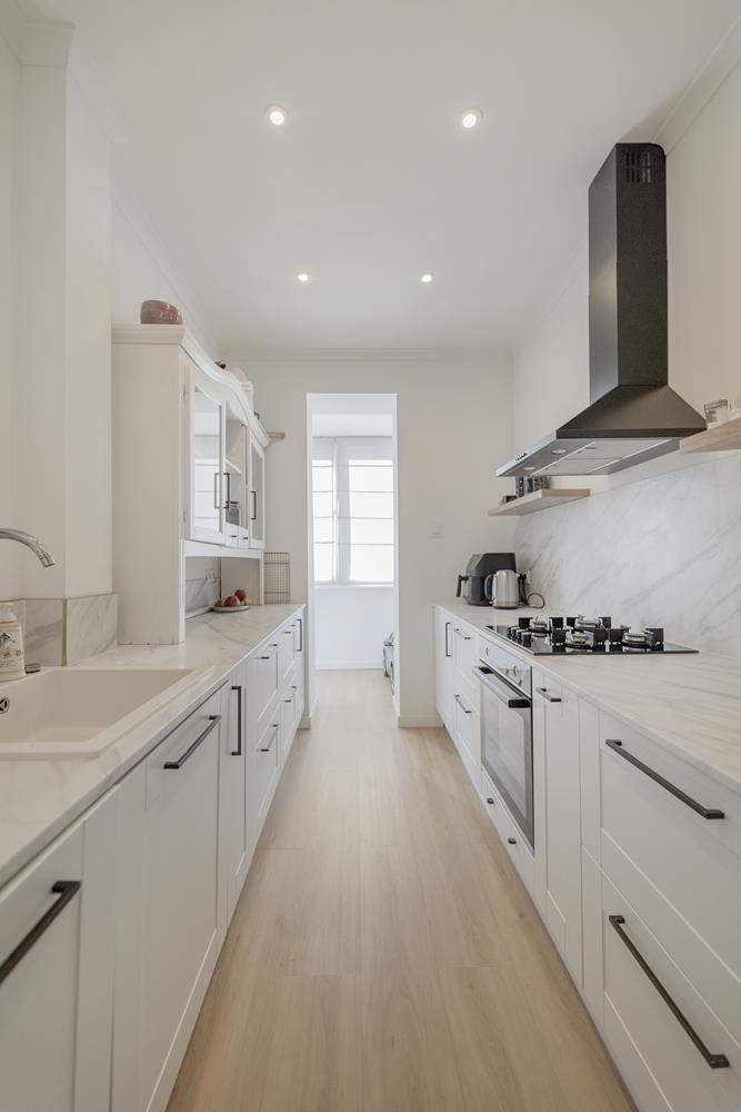 Duże 2 pokoje gotowe do zamieszkania. (5)