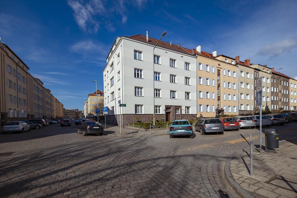 Duże 2 pokoje gotowe do zamieszkania. (11)