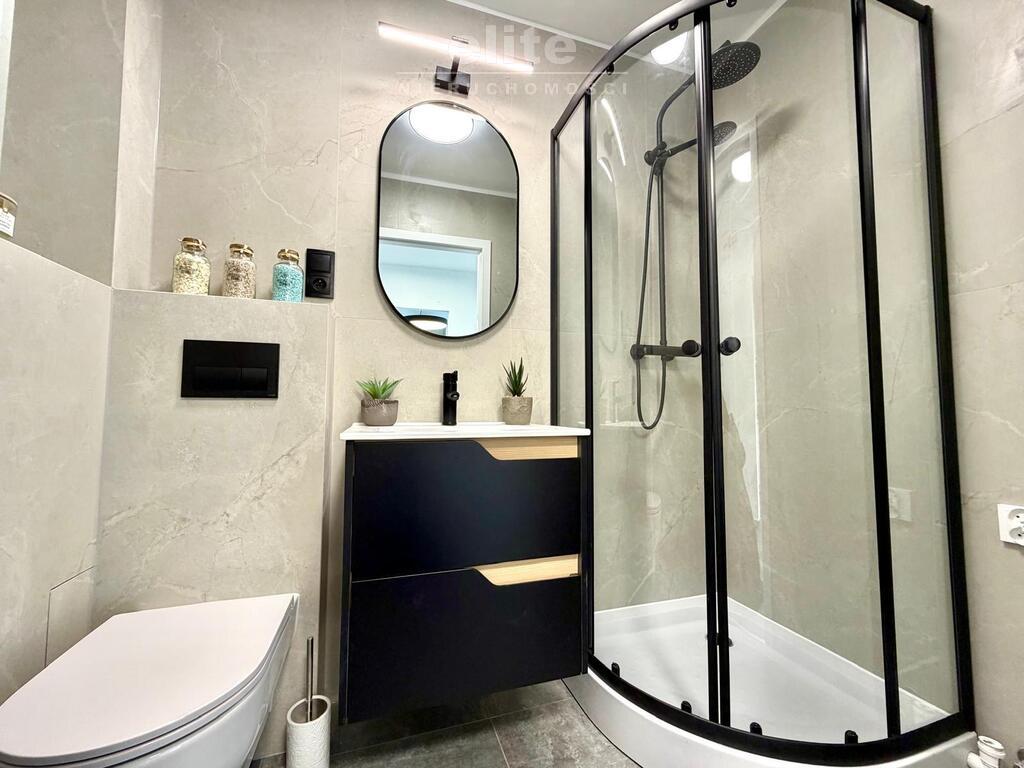 Pomorzany, 2 pokoje po generalnym remoncie (10)