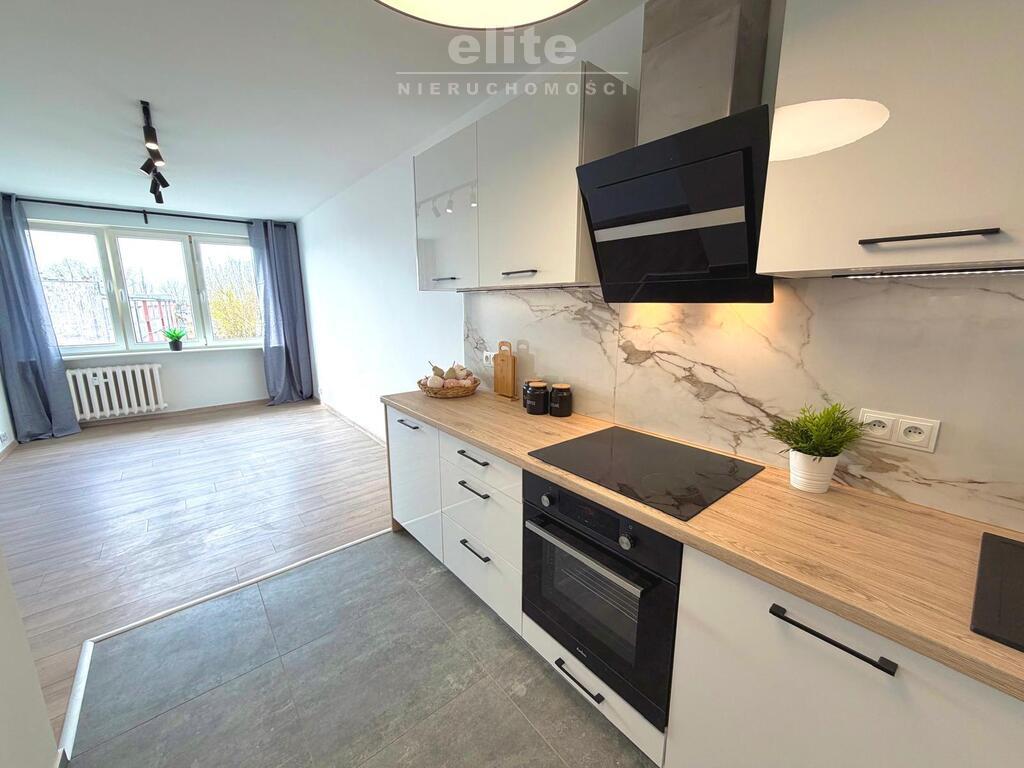 Pomorzany, 2 pokoje po generalnym remoncie (1)