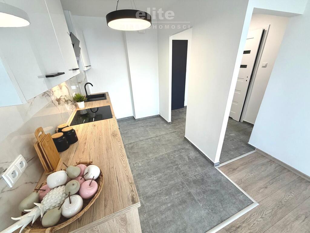 Pomorzany, 2 pokoje po generalnym remoncie (5)