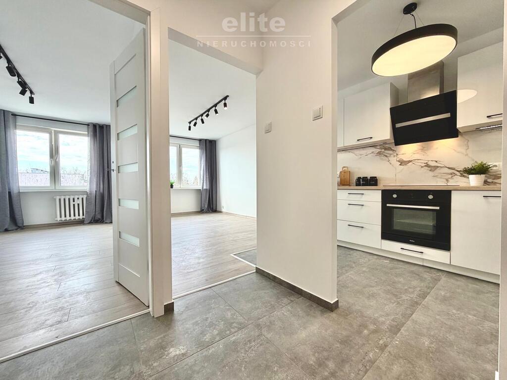 Pomorzany, 2 pokoje po generalnym remoncie (7)