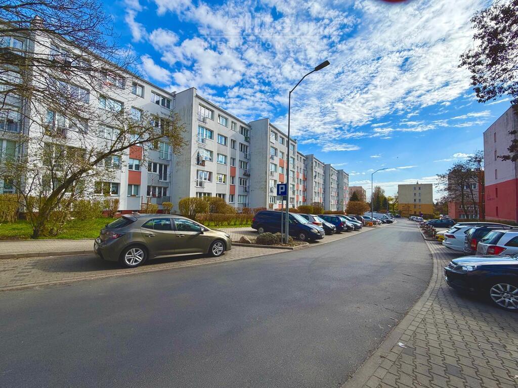 Pomorzany, 2 pokoje po generalnym remoncie (14)