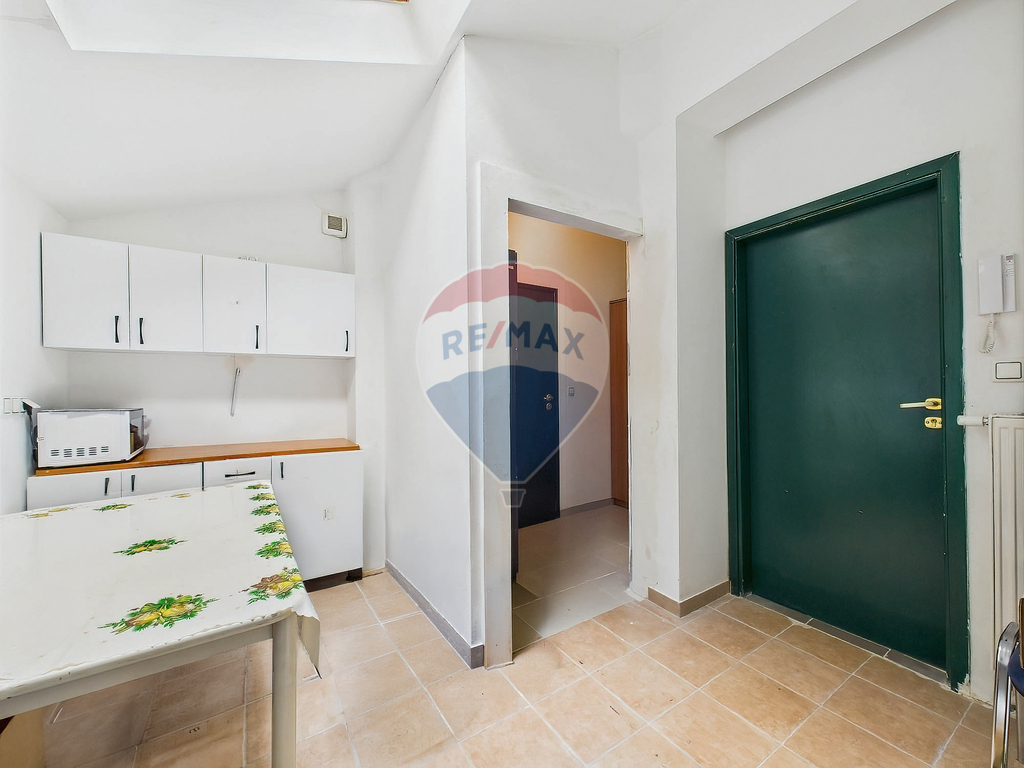 Sześć mieszkań w dwupiętrowym budynku: Ursus! (6)