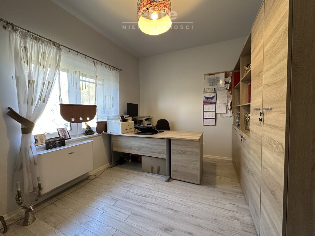 Stara Rudnica dom z antresolą piwnicą i garażem (8)