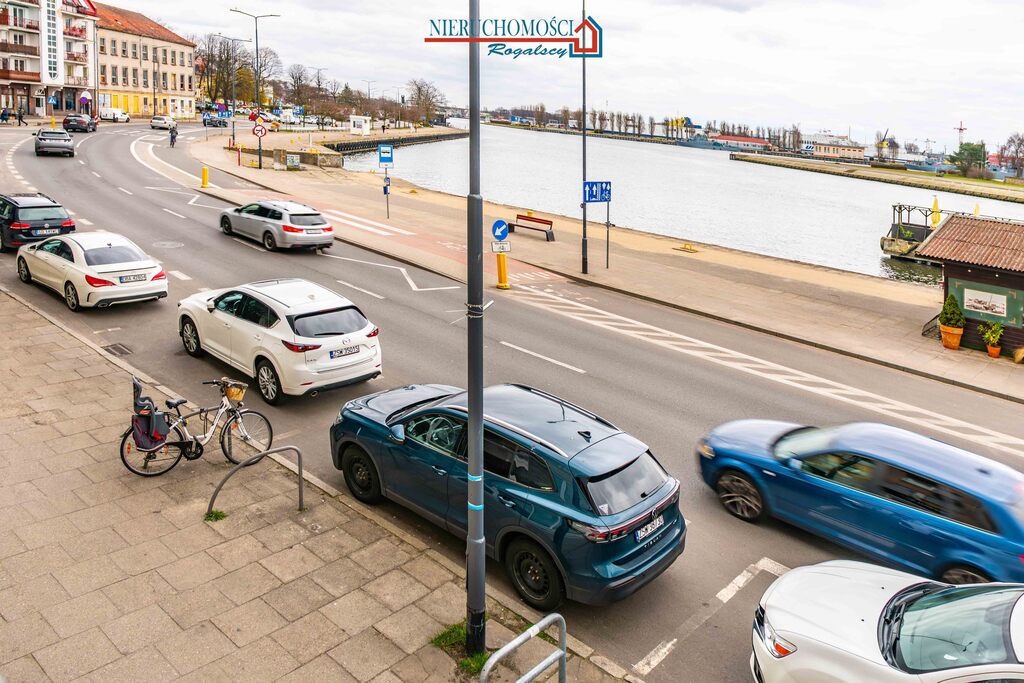 3- Pokojowe Mieszkanie z widokiem na Port (7)