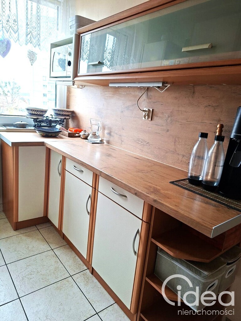 4 pokoje z balkonem na os. Słonecznym (6)