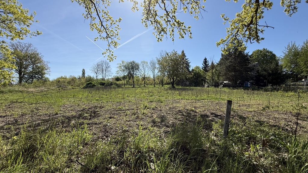 Wybuduj Swój dom marzeń z widokiem na zieleń (2)