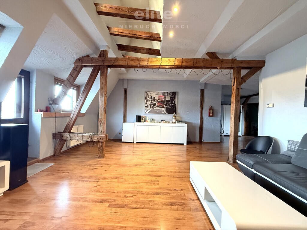 Centrum 3 pok + taras 10m2, piwnica (4)