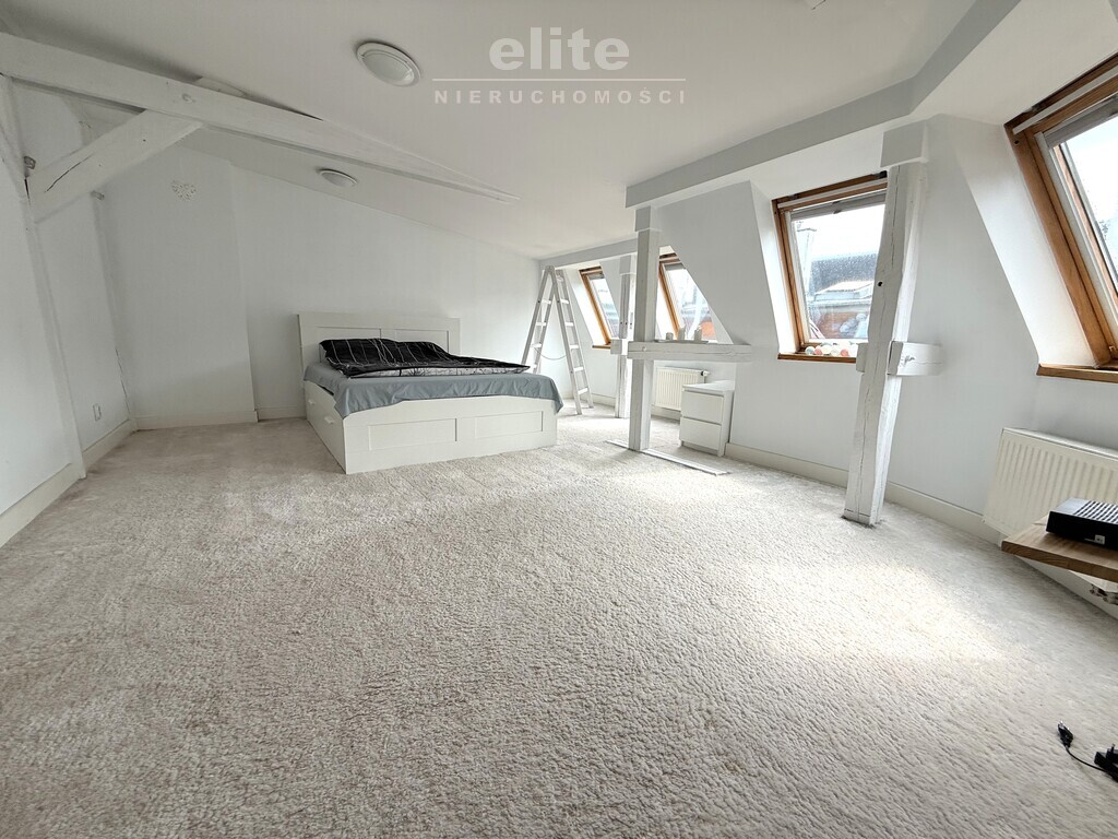 Centrum 3 pok + taras 10m2, piwnica (7)