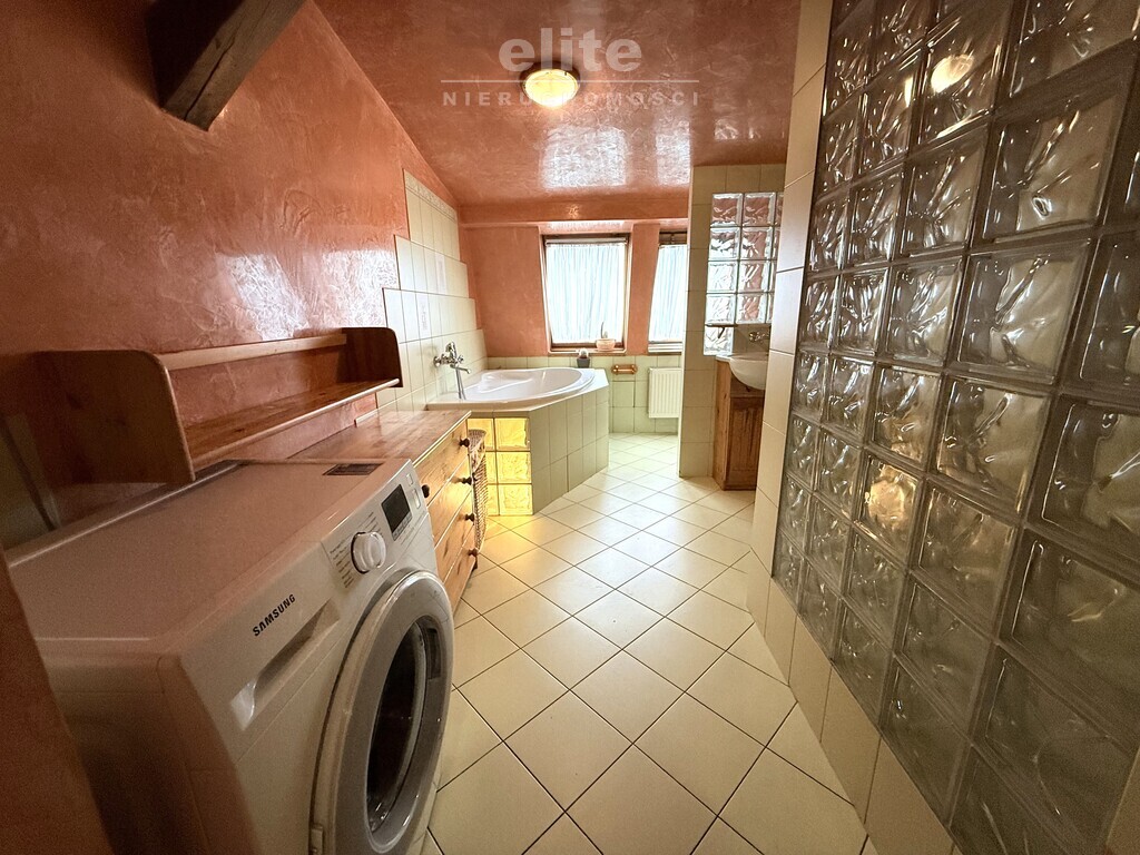 Centrum 3 pok + taras 10m2, piwnica (13)