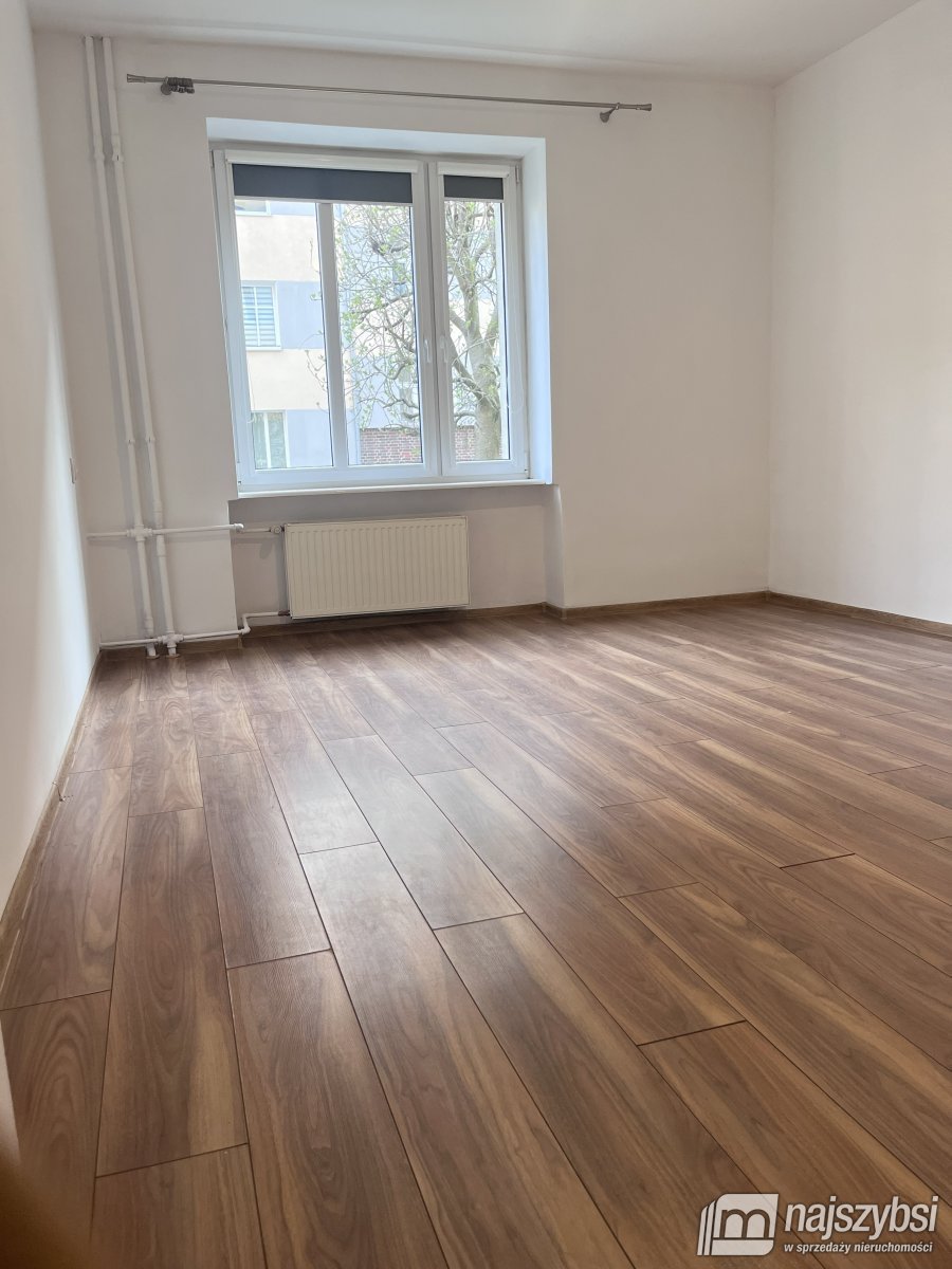 Szczecin- prosperujące,  dwustronne  mieszkanie  (1)