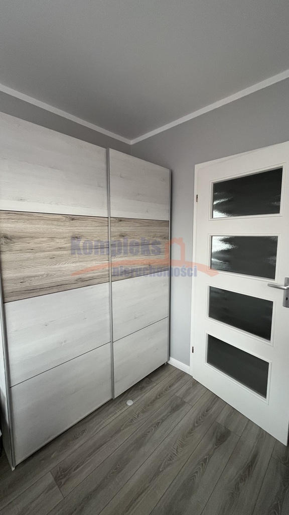 Do wynajęcia 3 pok. taras 22m2 , balkon , garaż. (19)