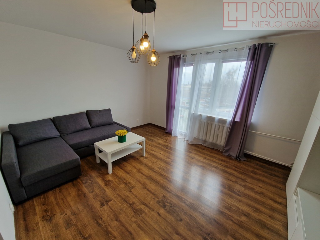 Duża kawalerka na os. Słonecznym (1)