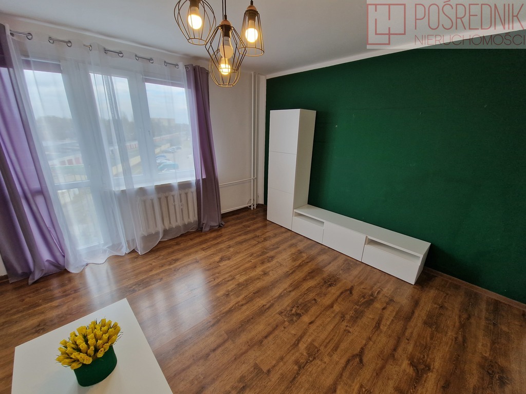 Duża kawalerka na os. Słonecznym (2)