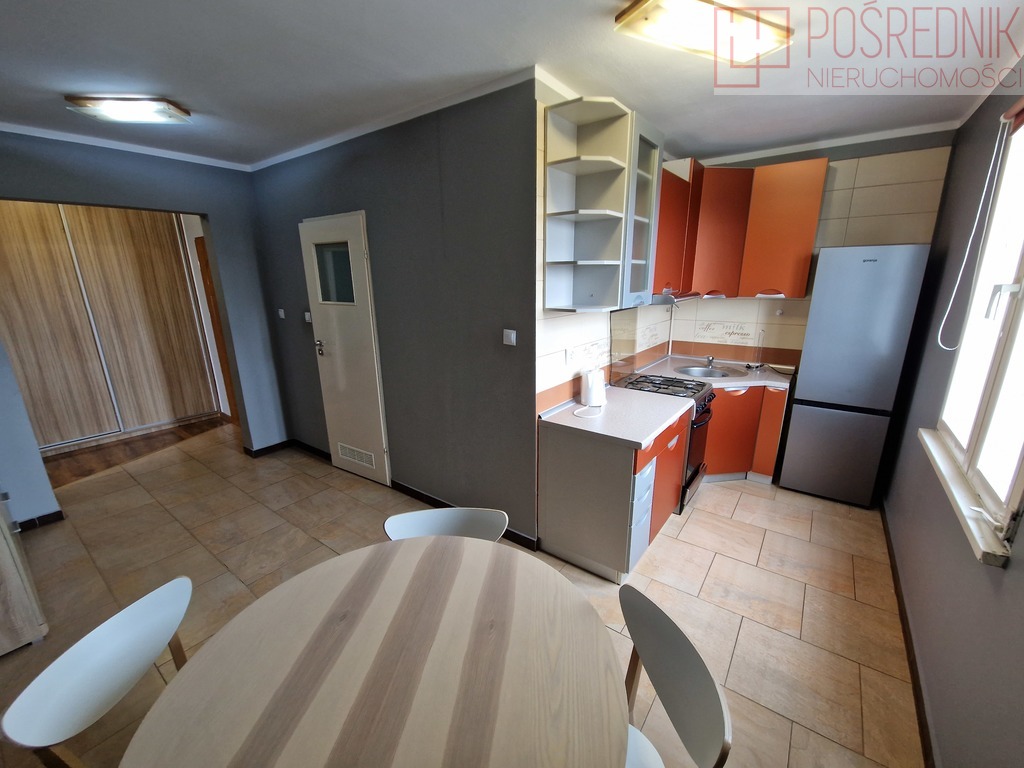 Duża kawalerka na os. Słonecznym (3)