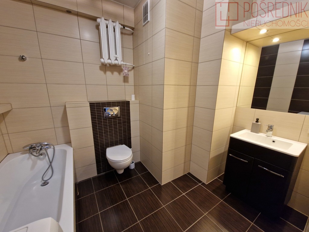 Duża kawalerka na os. Słonecznym (8)