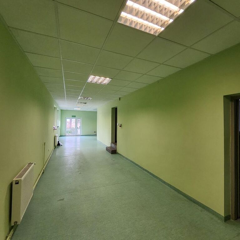 Wynajmę obiekt biurowo-magazynowo-produkcyjny. (5)