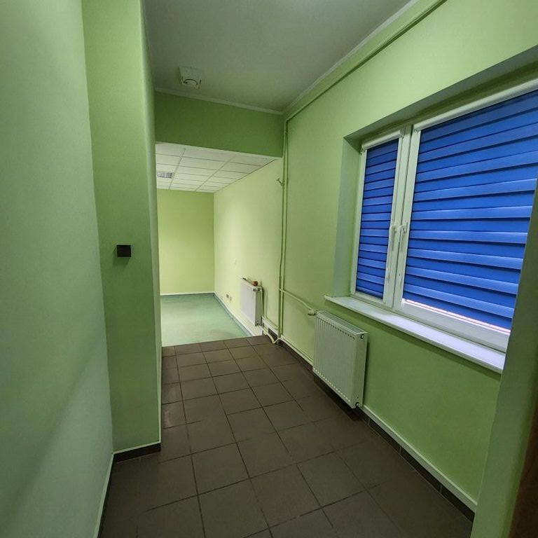 Wynajmę obiekt biurowo-magazynowo-produkcyjny. (4)