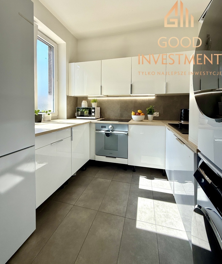 Na sprzedaż komfortowe 2 pokoje. (8)