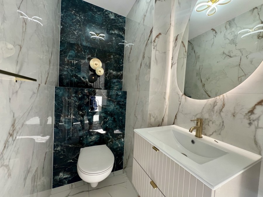 Nowy Wykończony Pod Klucz Dom w Otulinie Lasu (8)