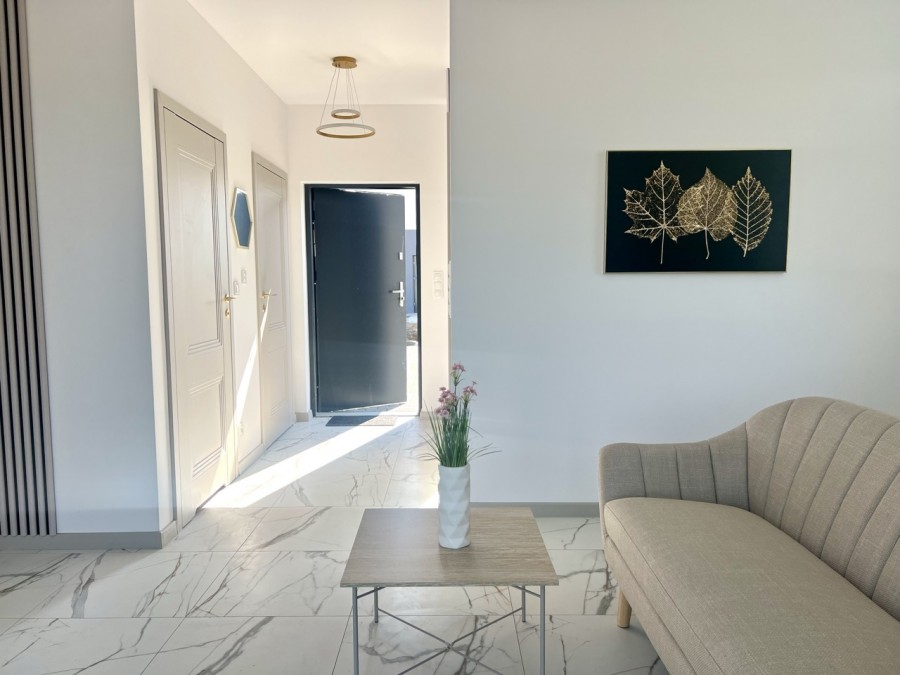 Nowy Wykończony Pod Klucz Dom w Otulinie Lasu (1)