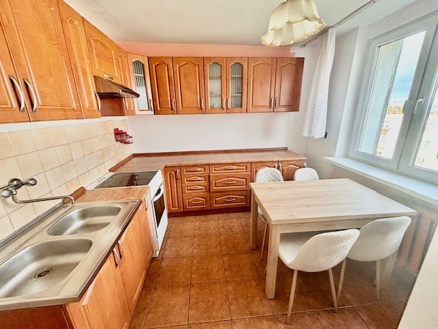 Przestronne mieszkanie 3-pokojowe w Zieleniewie (1)