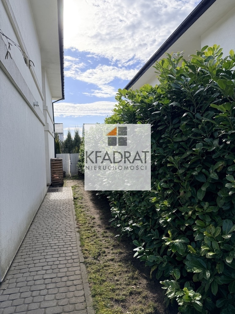 Atrakcyjn bliźniak 156 m2, 6 pokoi  - Bezrzecze (25)