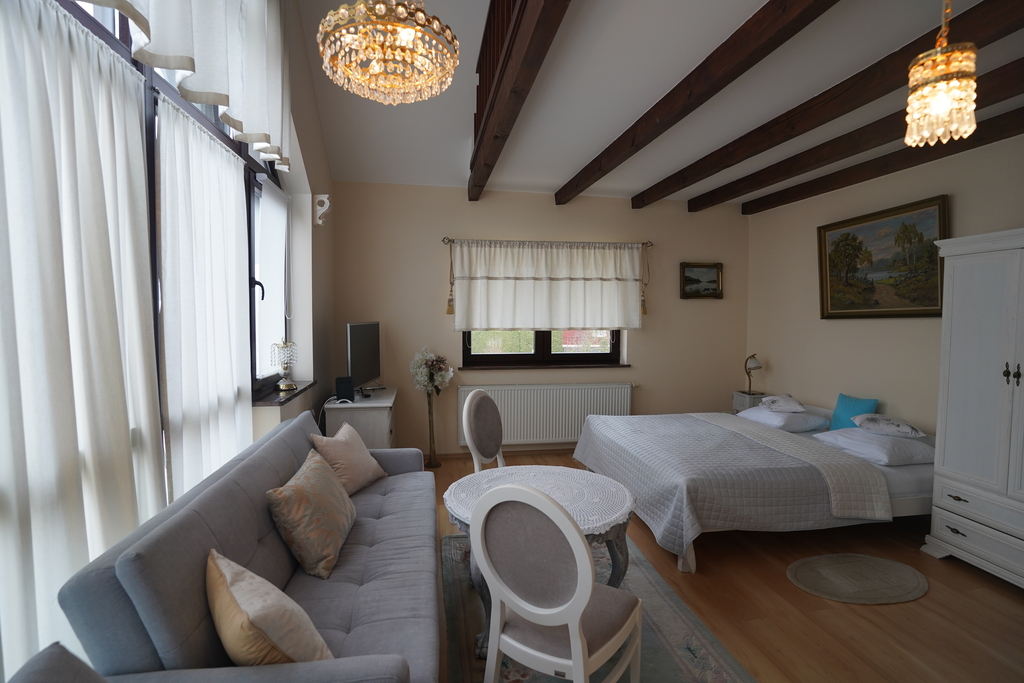 Wolno stojący, 200 m2, Wisełka  (23)