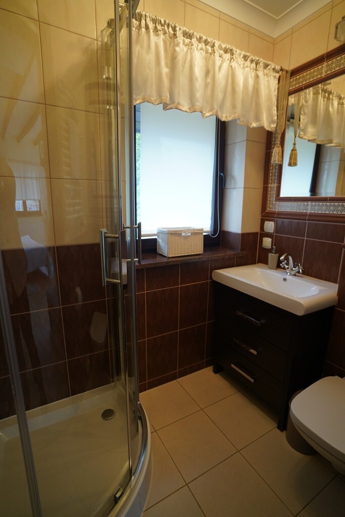 Wolno stojący, 200 m2, Wisełka  (26)